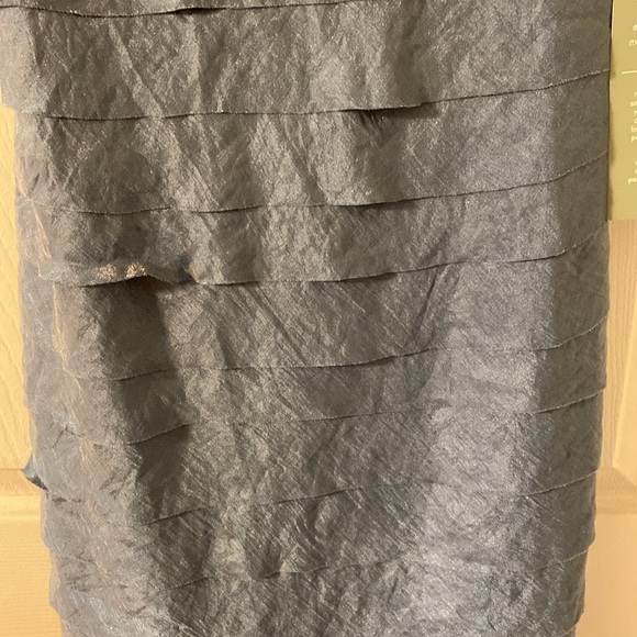 London Style Shirred Cocktail Dress size 8 - Picture 4 of 5